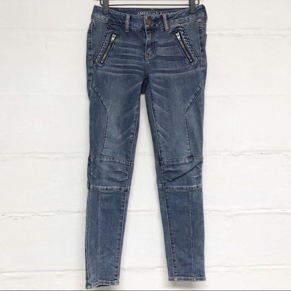 American Eagle skinny jeans
